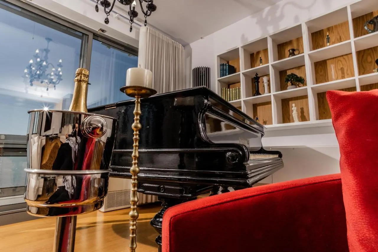Niblue Seaview Apartment Thessaloniki